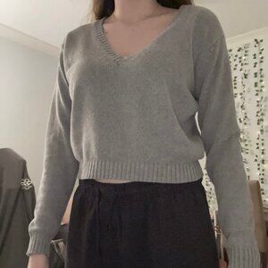 Brandy Melville V-Neck Gray Knit Sweater